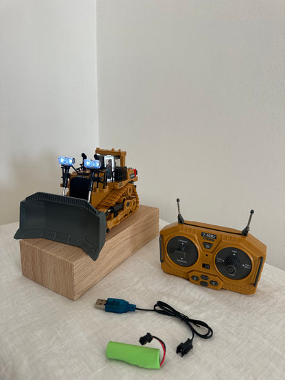 Darba Zvērs: Buldozers