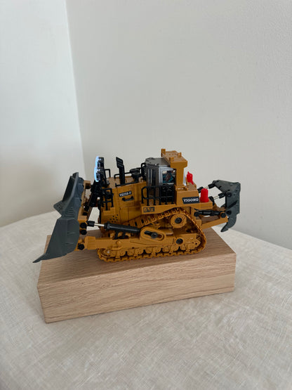 Darba Zvērs: Buldozers