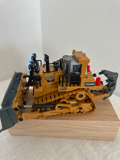 Darba Zvērs: Buldozers