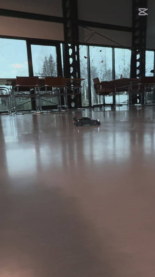 RC Porsche –  Drifta Auto (Pelēks)